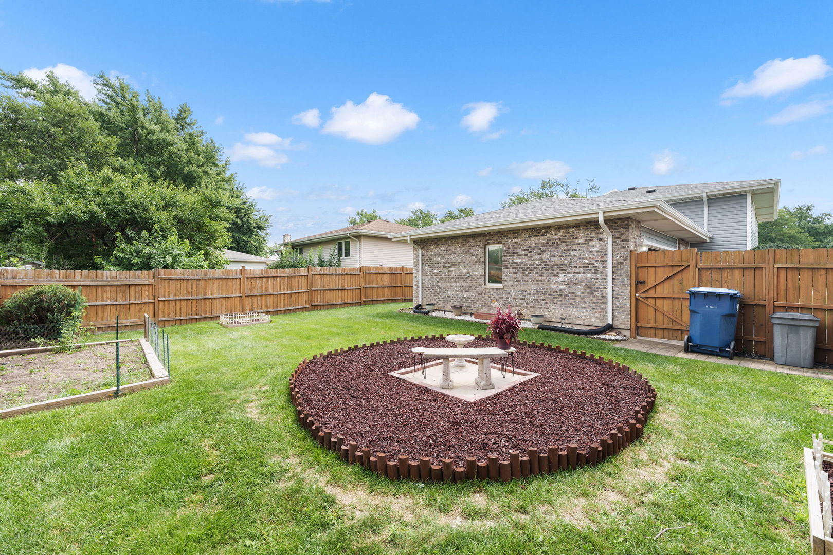 11841 S Leamington Avenue, Alsip, IL 60803