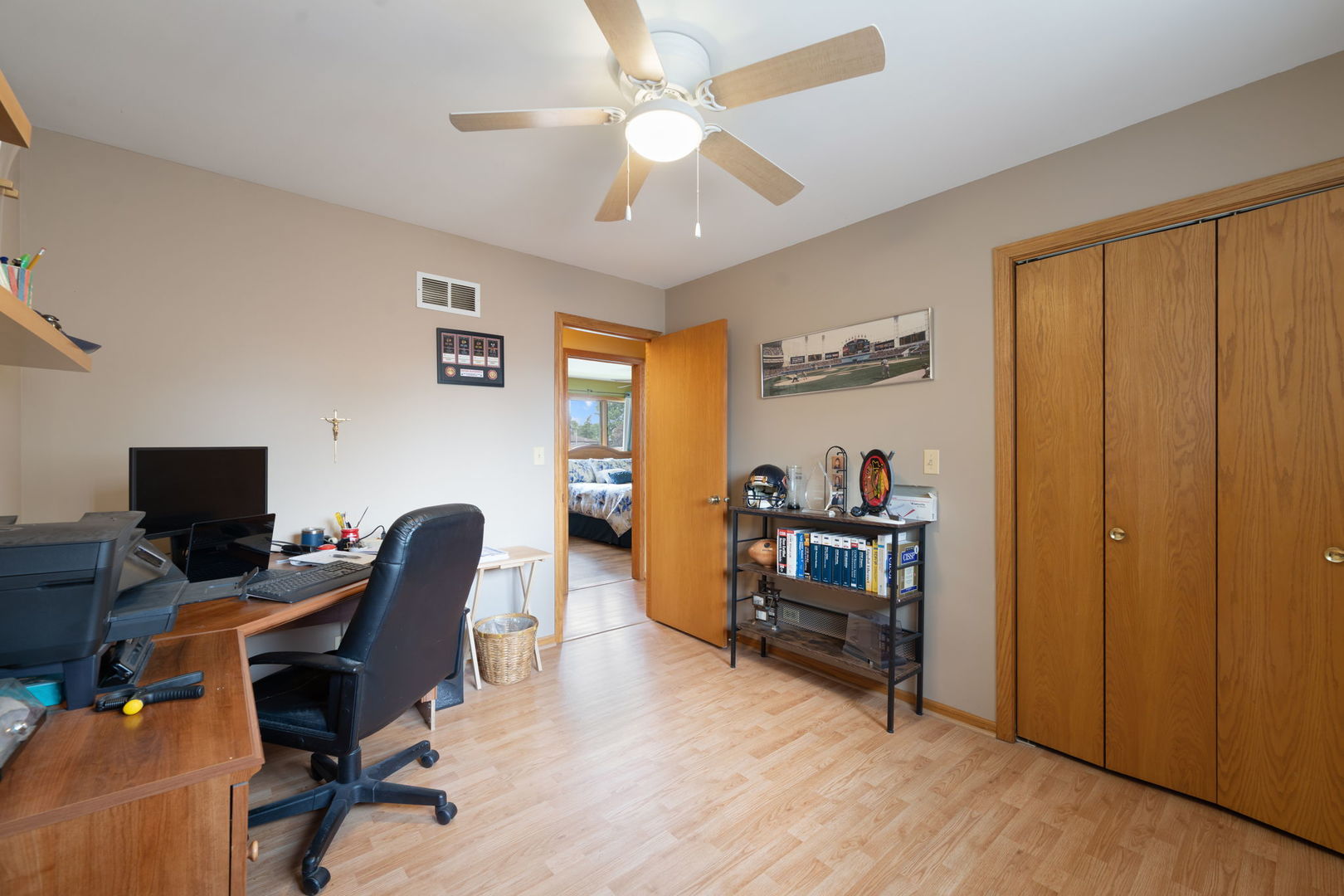 11841 S Leamington Avenue, Alsip, IL 60803