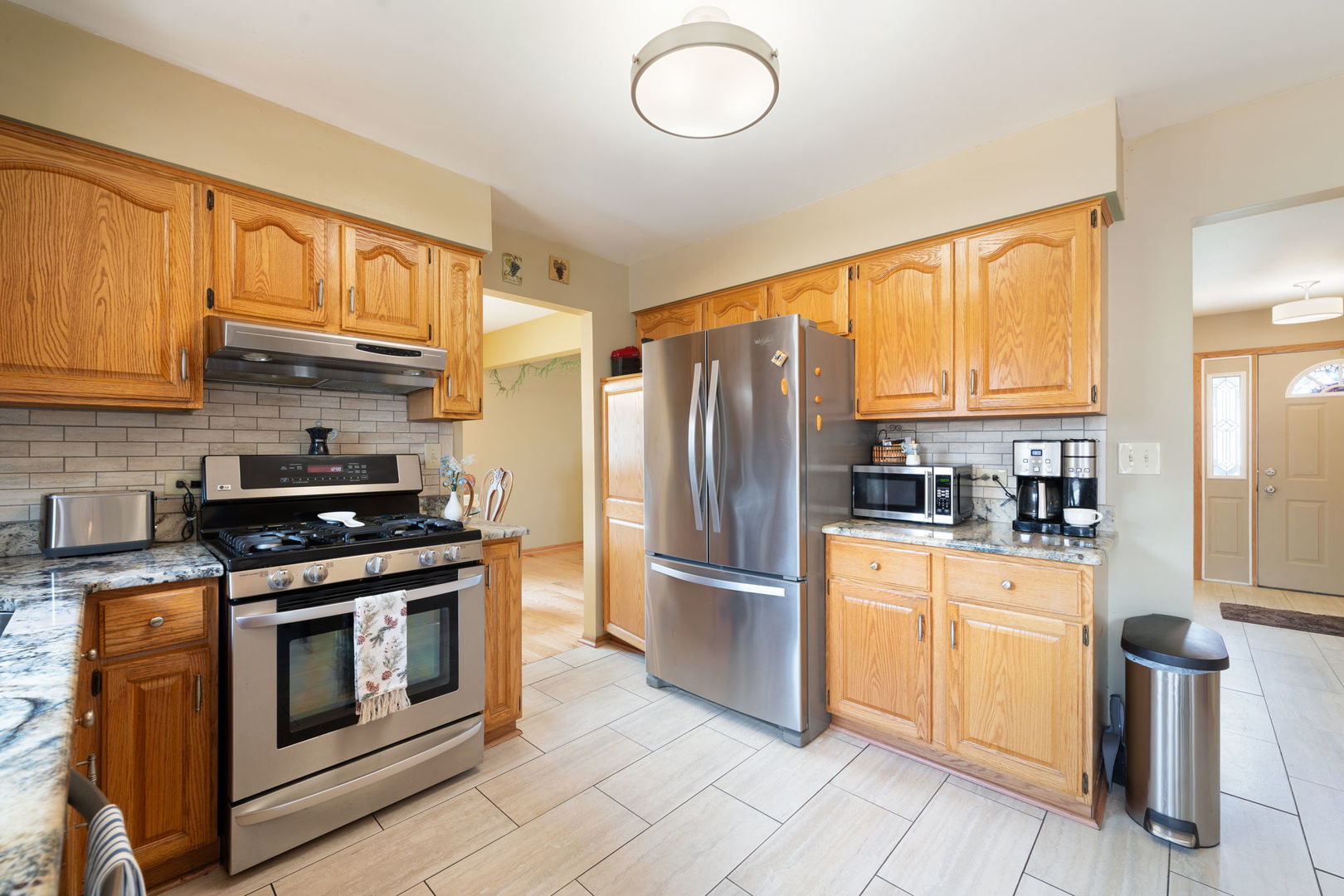 11841 S Leamington Avenue, Alsip, IL 60803