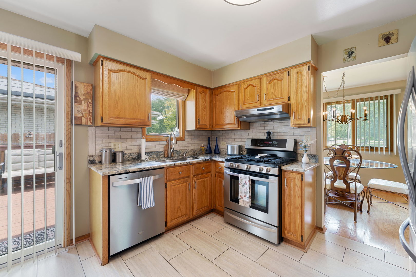 11841 S Leamington Avenue, Alsip, IL 60803