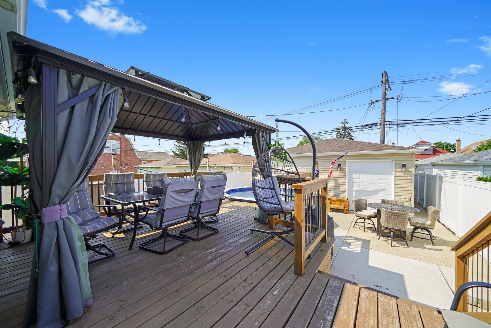 5832 W Melrose Street, Chicago, IL 60634