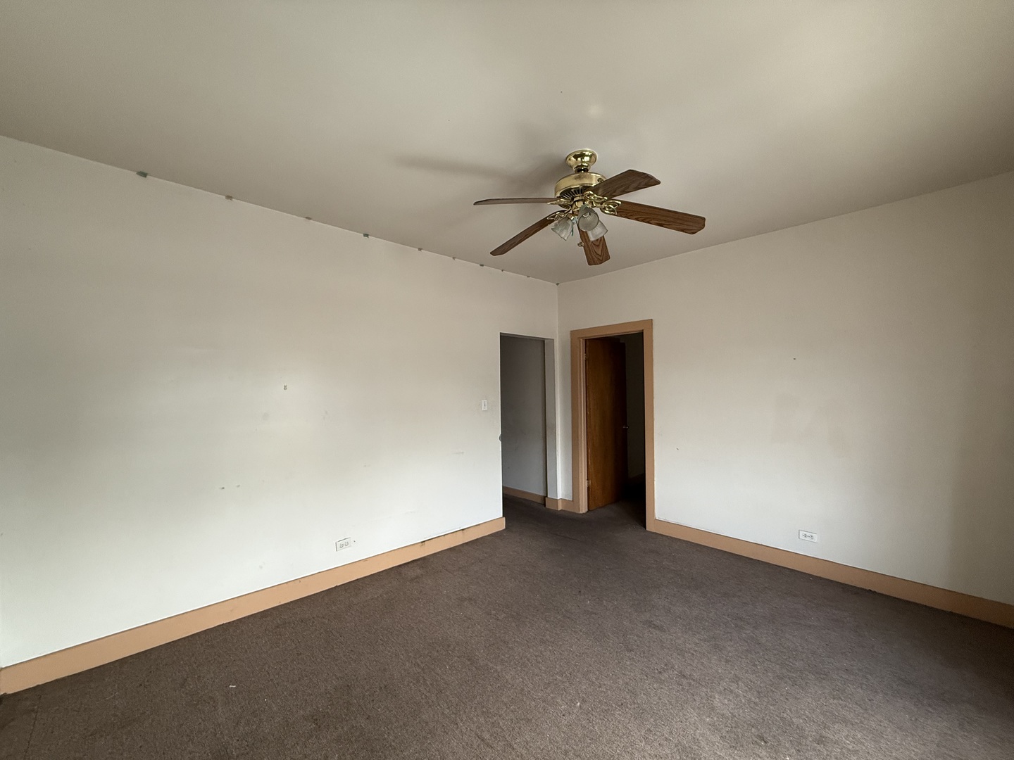5818 W North Avenue, Chicago, IL 60639