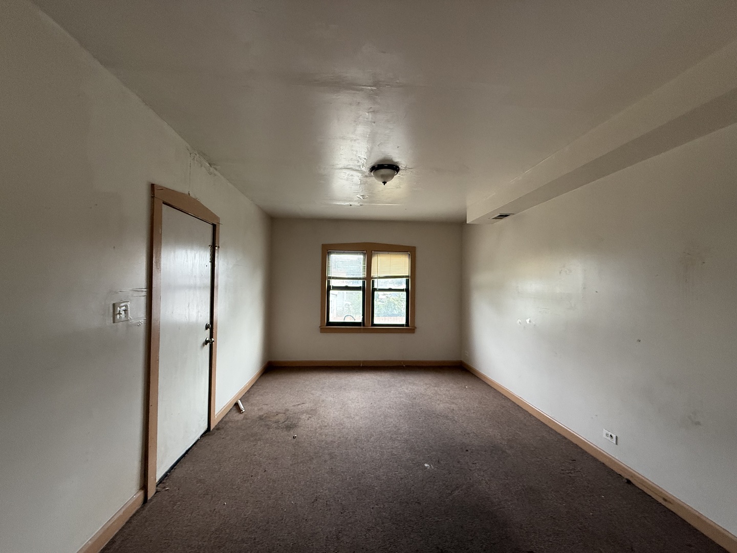 5818 W North Avenue, Chicago, IL 60639