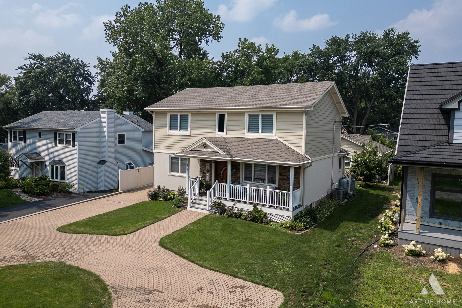 124 Sunrise Avenue, Willowbrook, IL 60527