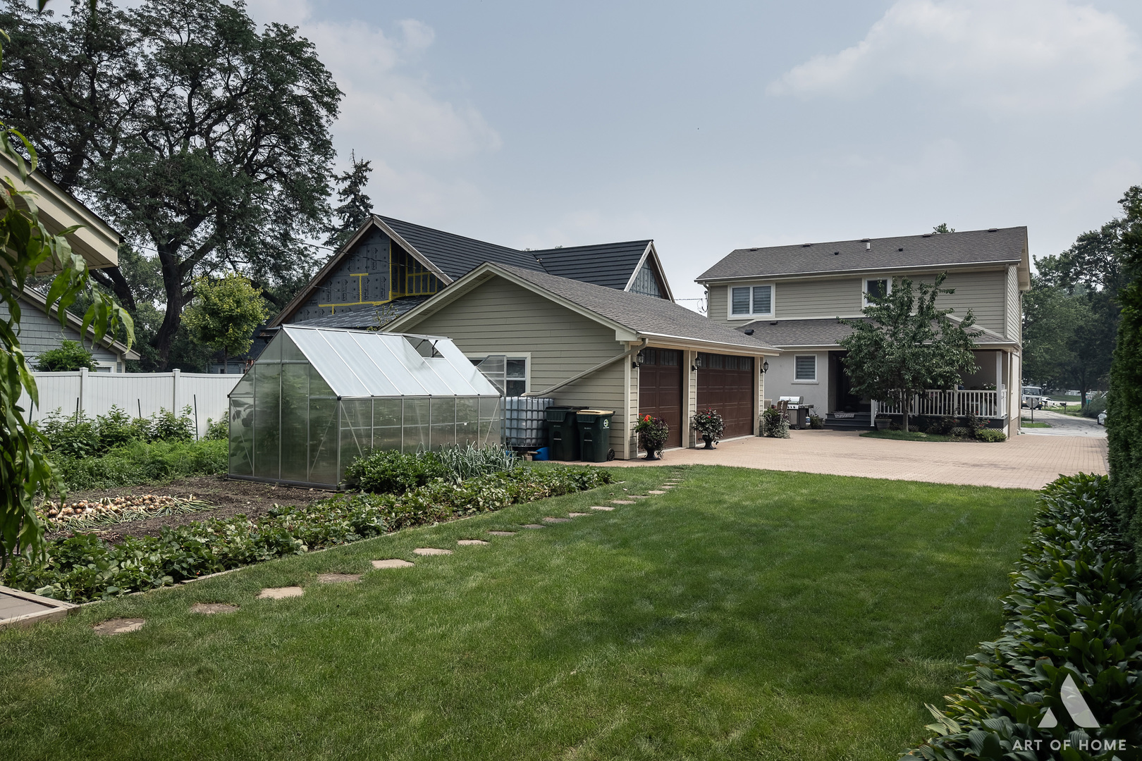 124 Sunrise Avenue, Willowbrook, IL 60527