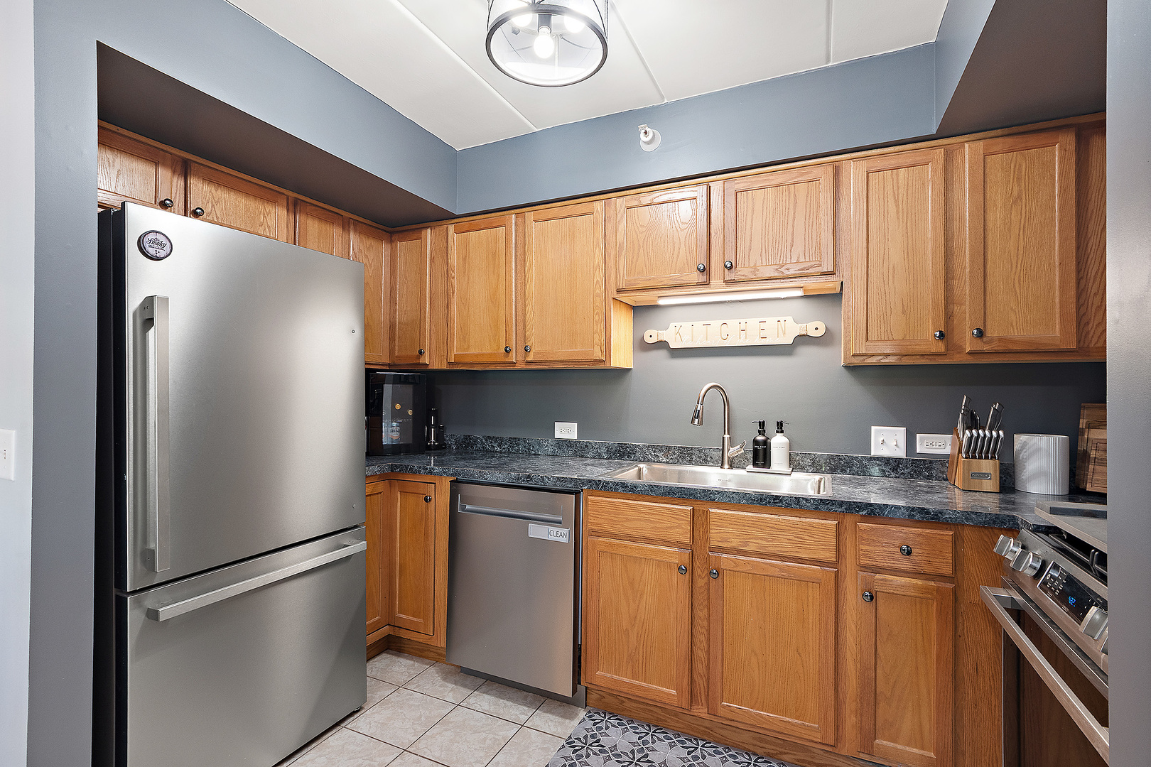 1041 Ashley Court #1A, Lockport, IL 60441