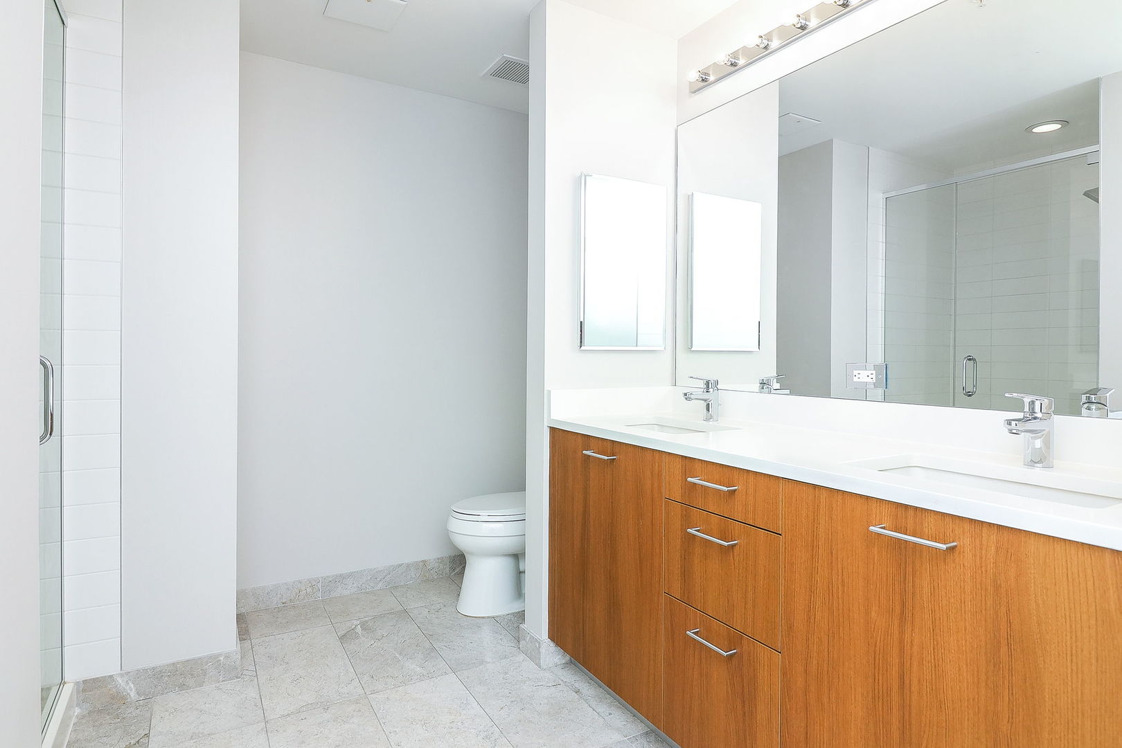 1629 S Prairie Avenue #2405, Chicago, IL 60616