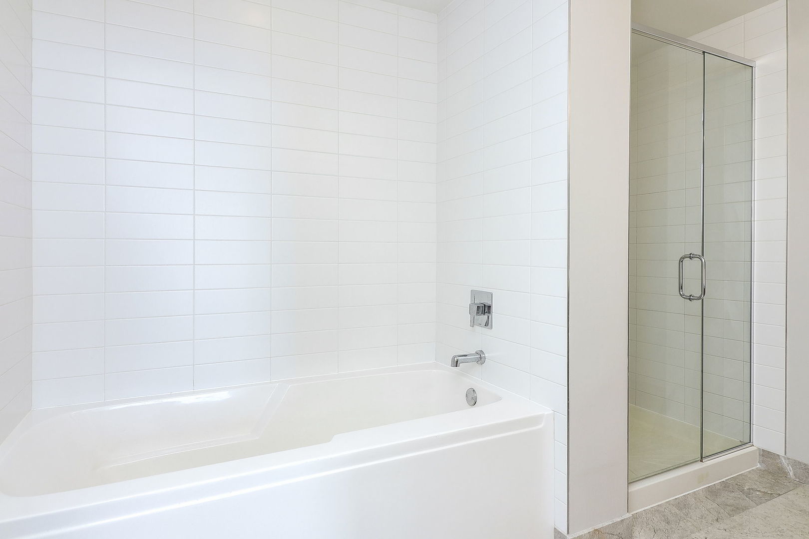 1629 S Prairie Avenue #2405, Chicago, IL 60616