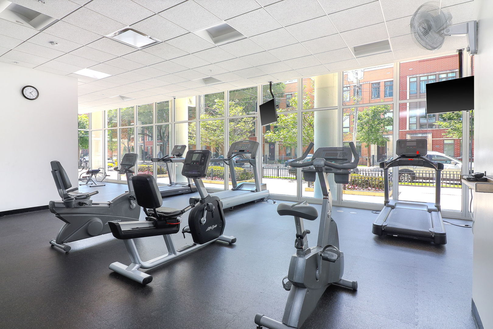 1629 S Prairie Avenue #2405, Chicago, IL 60616