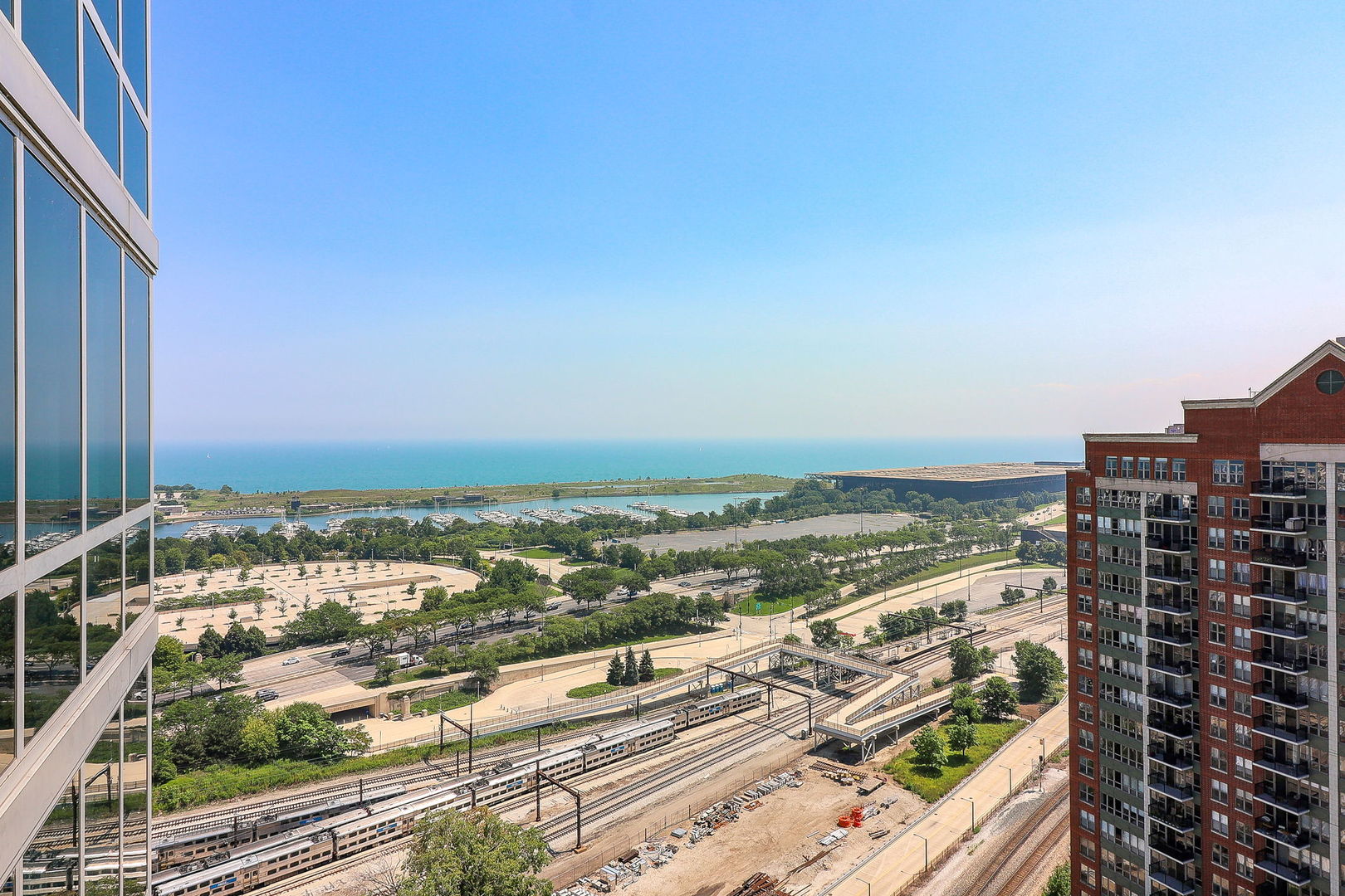 1629 S Prairie Avenue #2405, Chicago, IL 60616