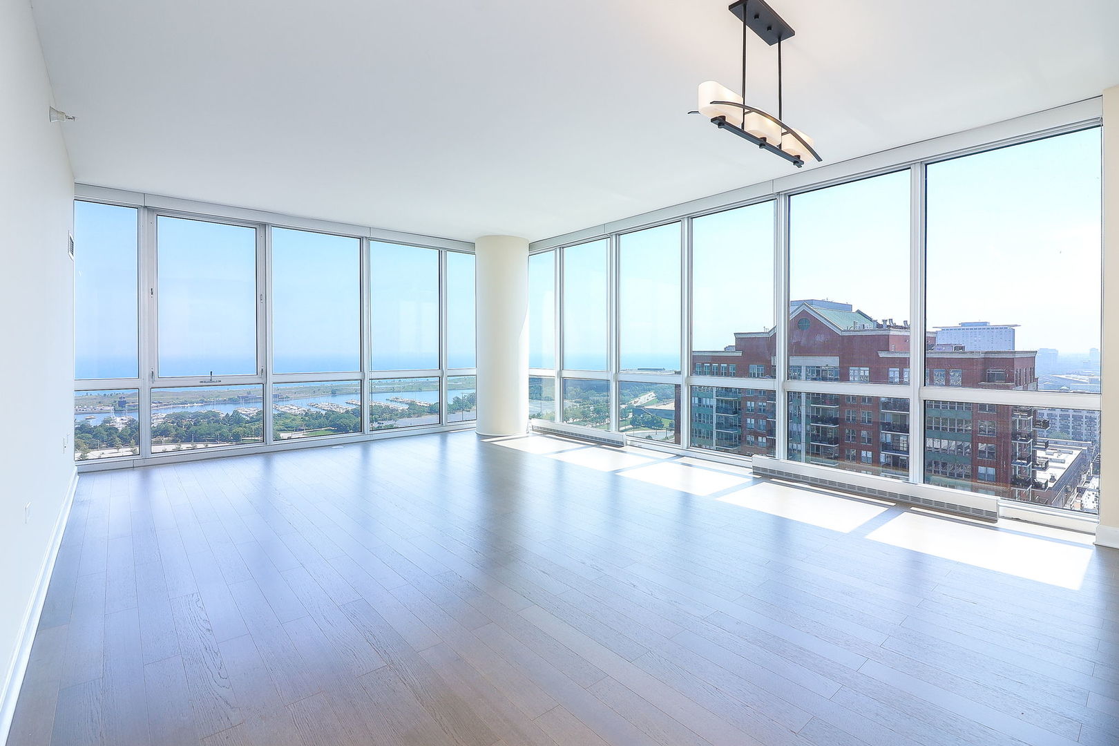 1629 S Prairie Avenue #2405, Chicago, IL 60616