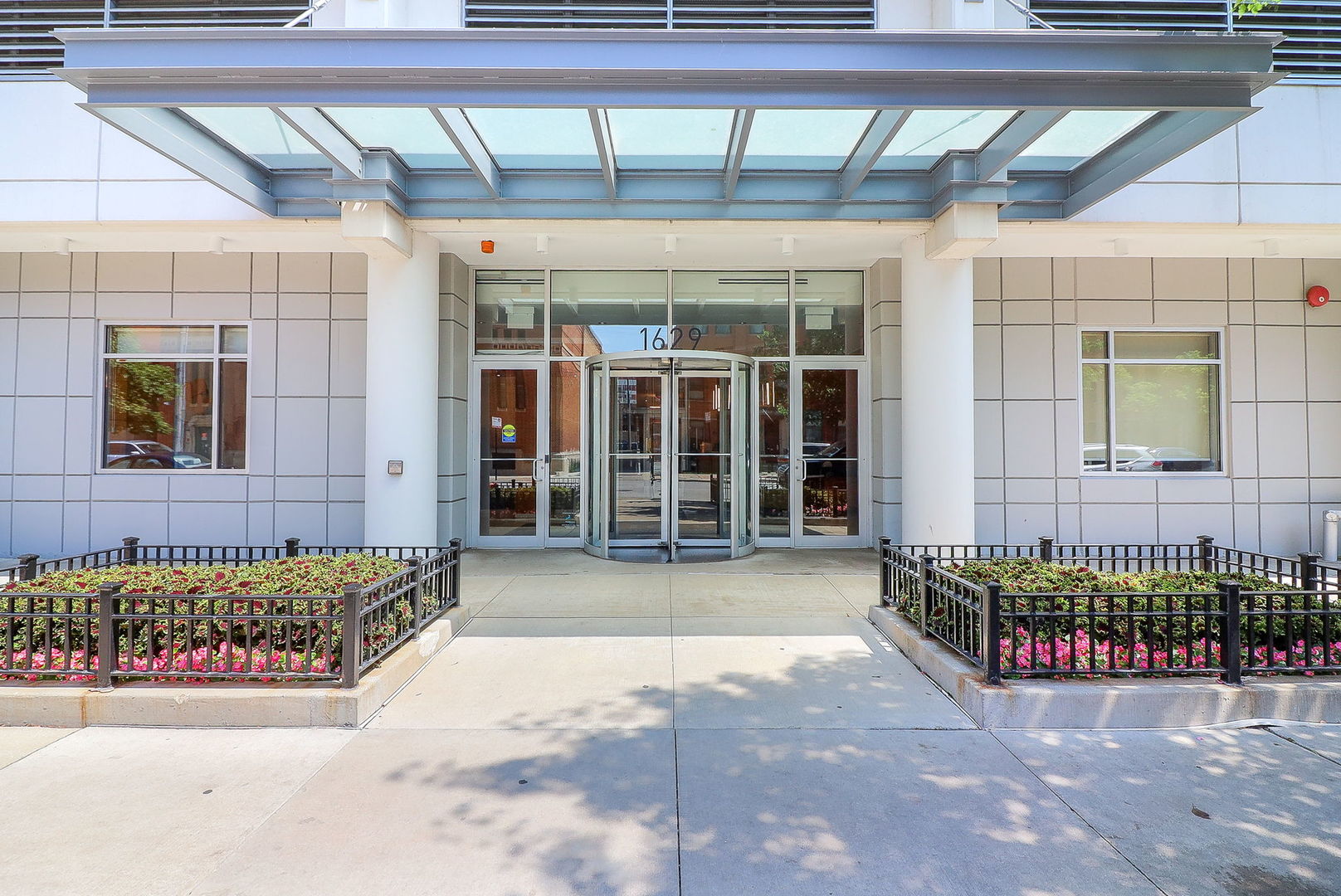 1629 S Prairie Avenue #2405, Chicago, IL 60616