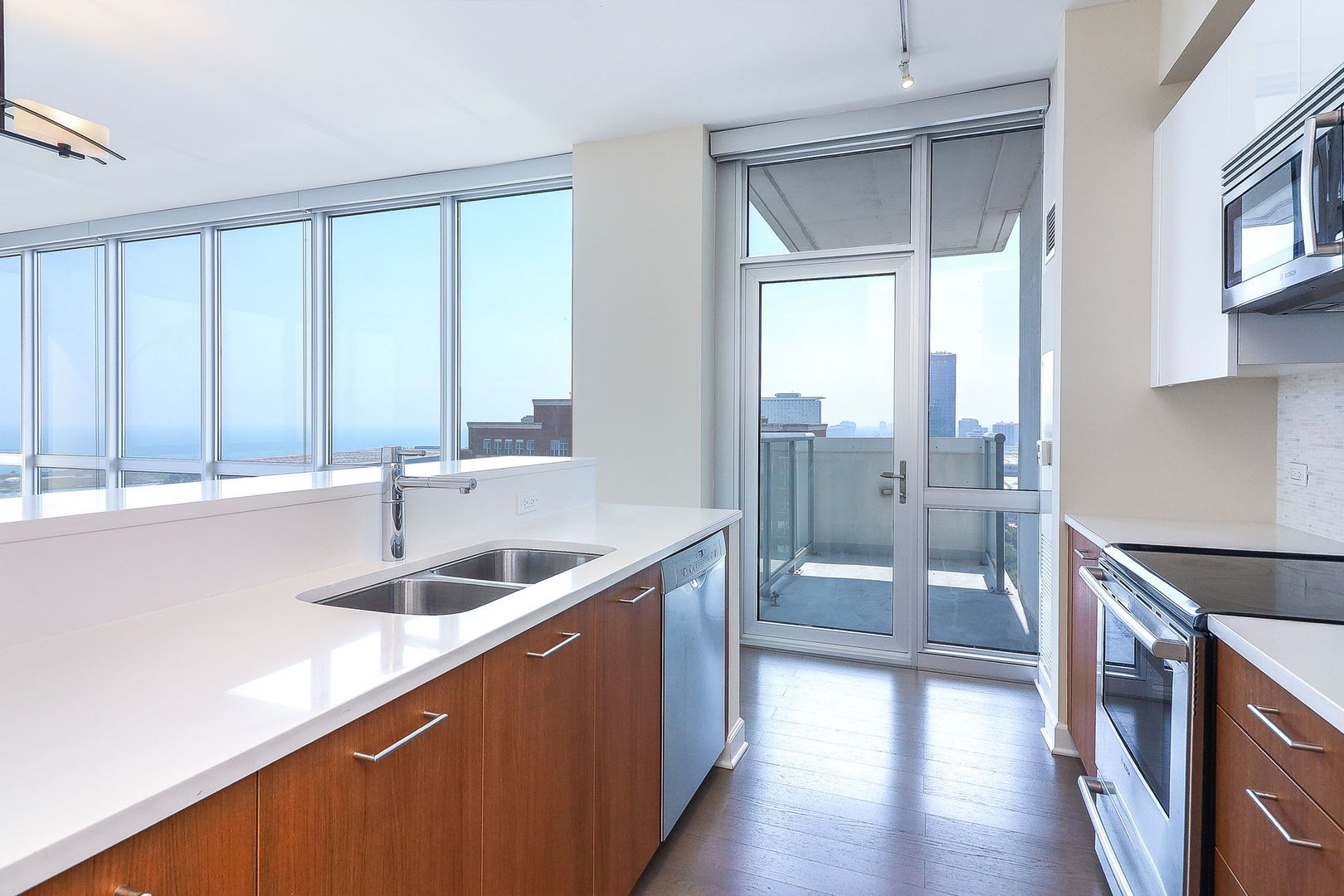 1629 S Prairie Avenue #2405, Chicago, IL 60616