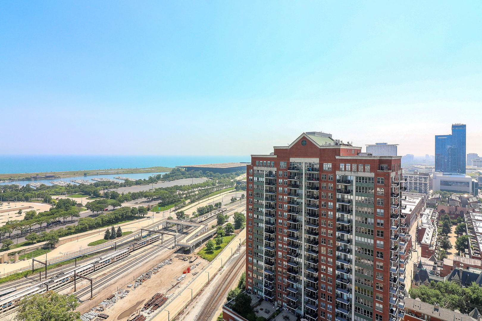 1629 S Prairie Avenue #2405, Chicago, IL 60616