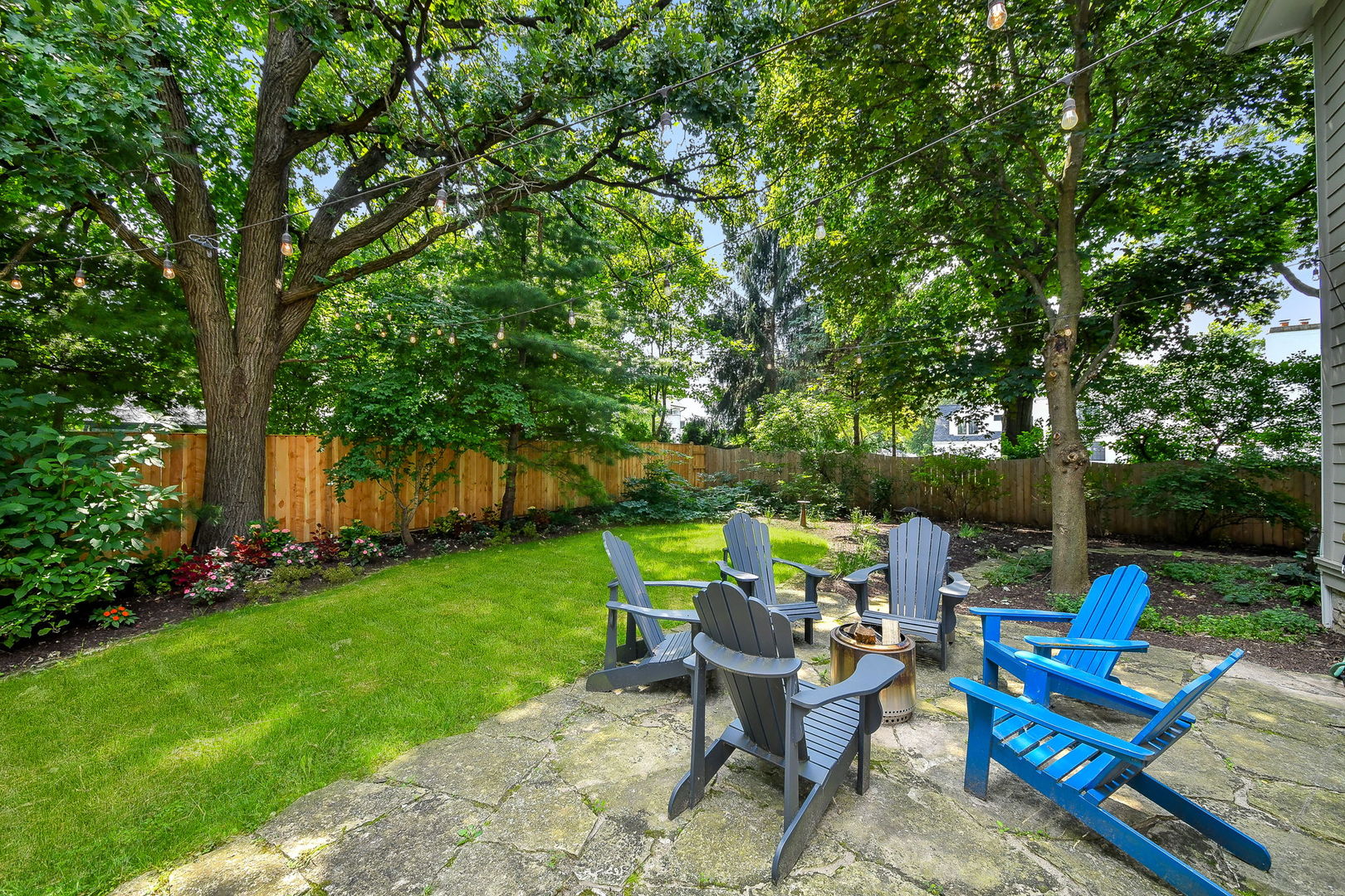 803 Dow Avenue, Geneva, IL 60134