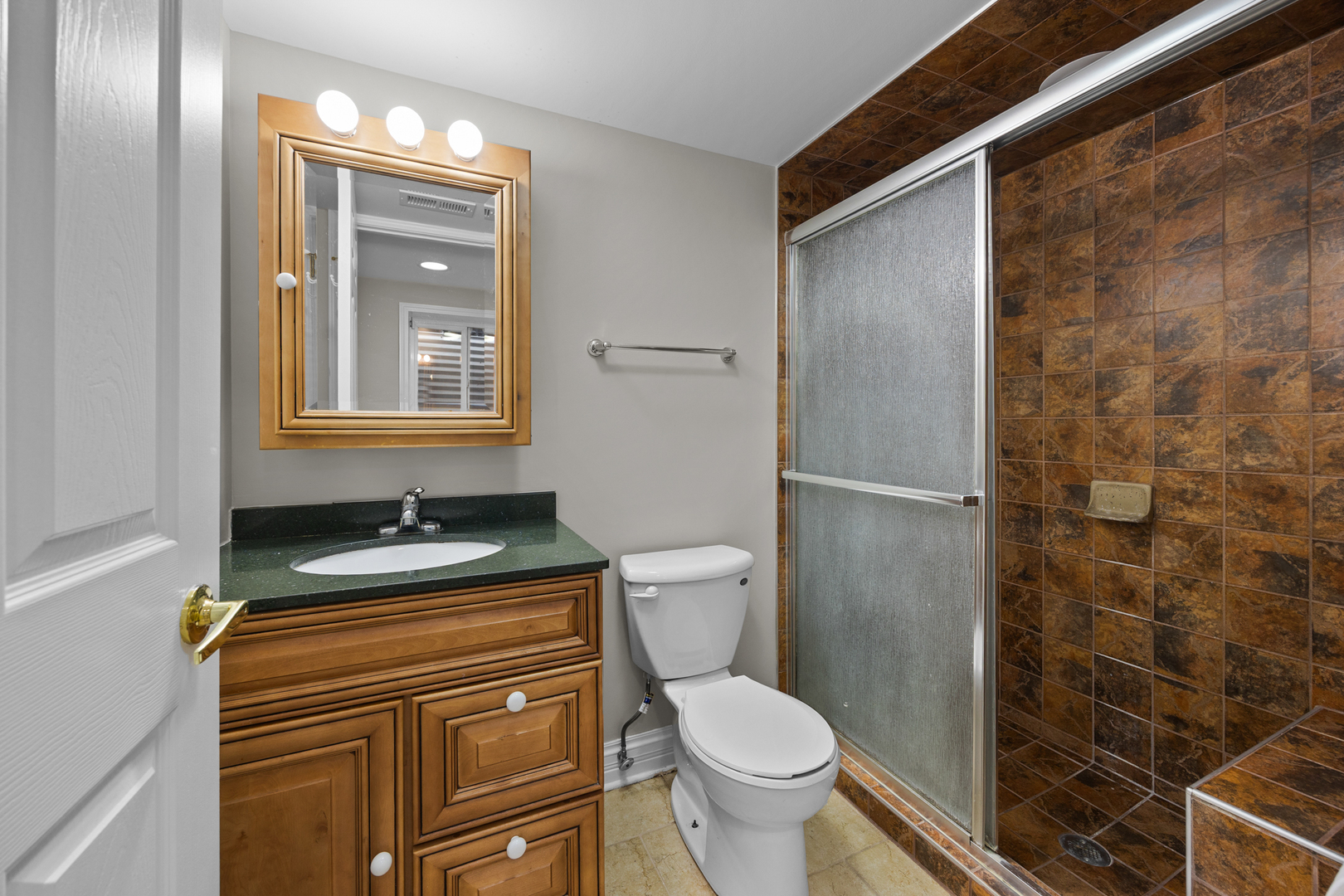 865 Love Street, Elk Grove Village, IL 60007