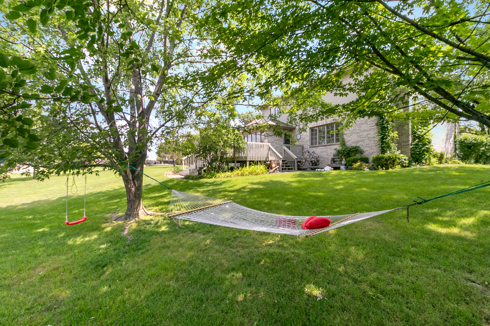 17116 Dooneen Avenue, Tinley Park, IL 60477