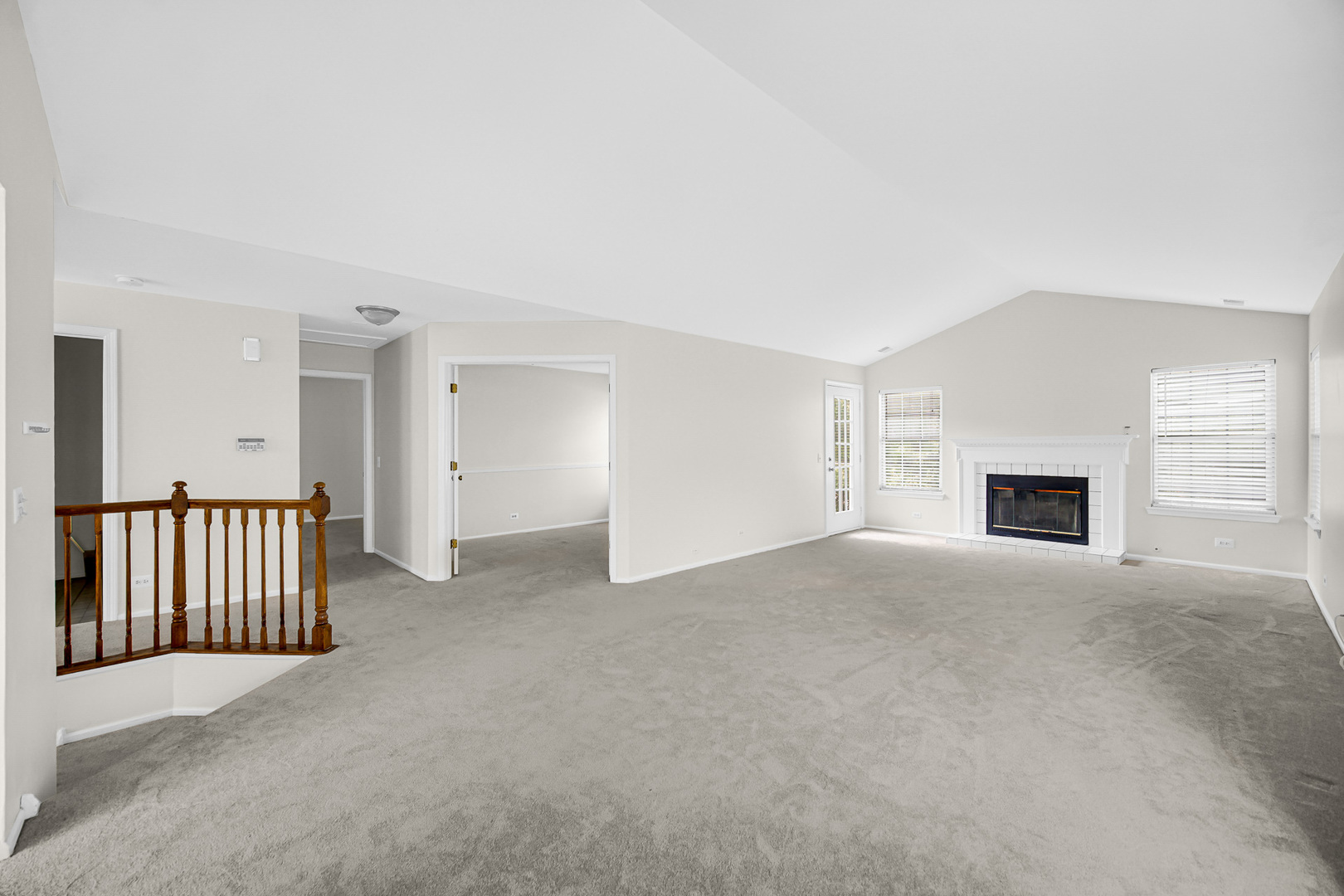 206 Glasgow Lane #B206, Schaumburg, IL 60194
