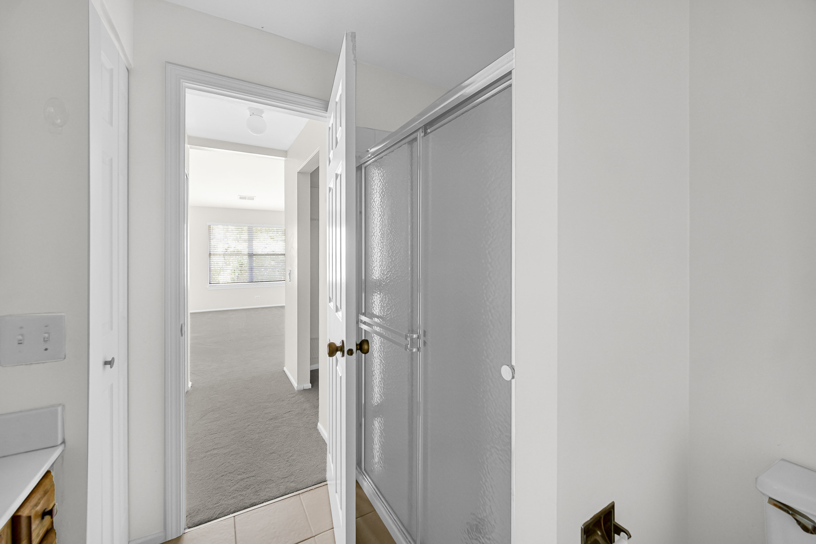 206 Glasgow Lane #B206, Schaumburg, IL 60194
