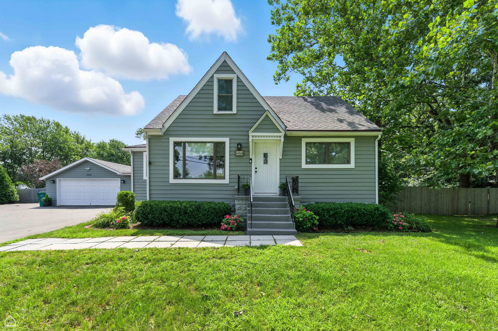 14318 McCarthy Road, Lemont, IL 60439
