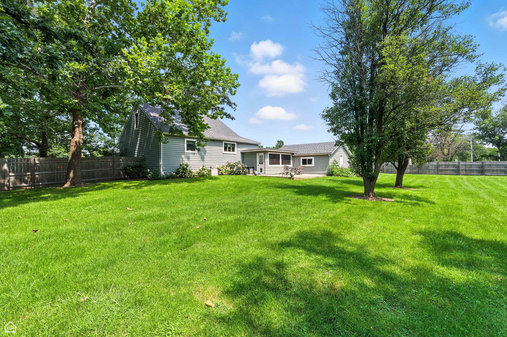 14318 McCarthy Road, Lemont, IL 60439