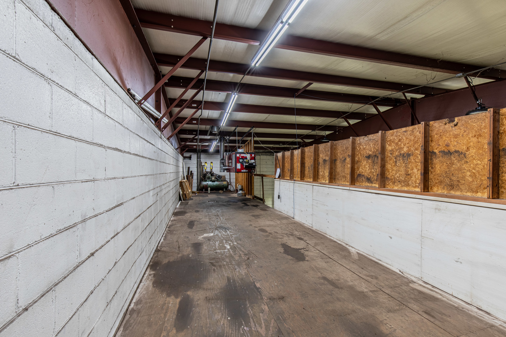 100 W Railroad Avenue, Princeton, IL 61356