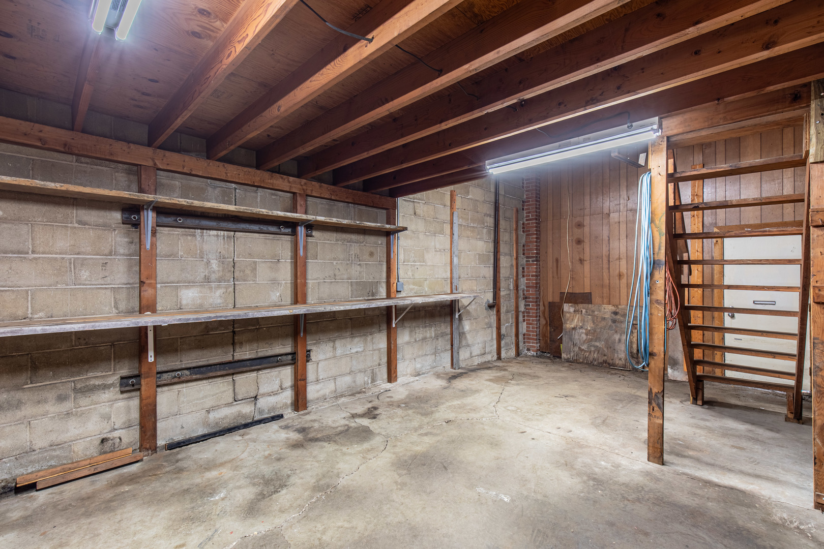 100 W Railroad Avenue, Princeton, IL 61356