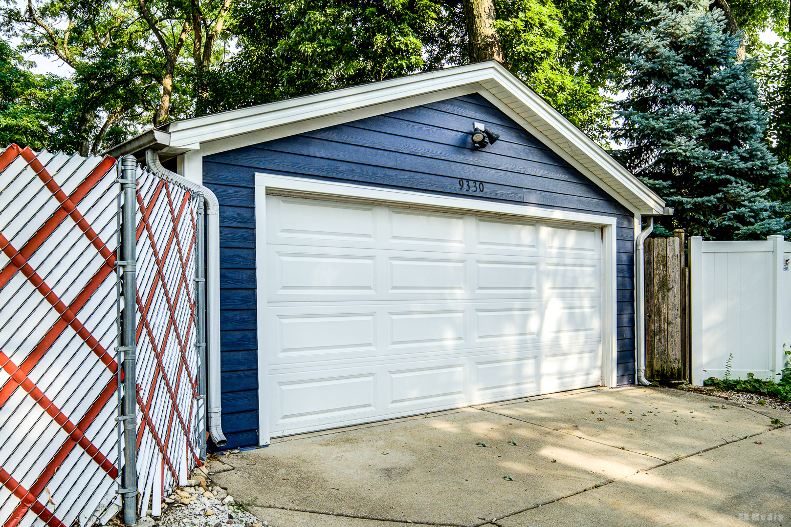 9330 S 50th Avenue, Oak Lawn, IL 60453