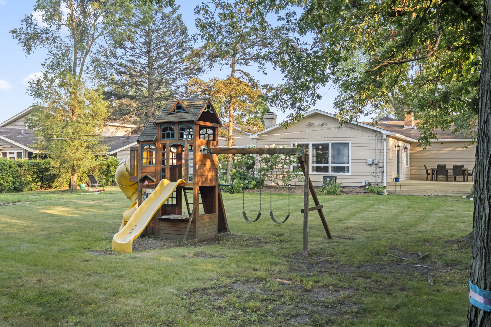 3952 Oak Avenue, Northbrook, IL 60062