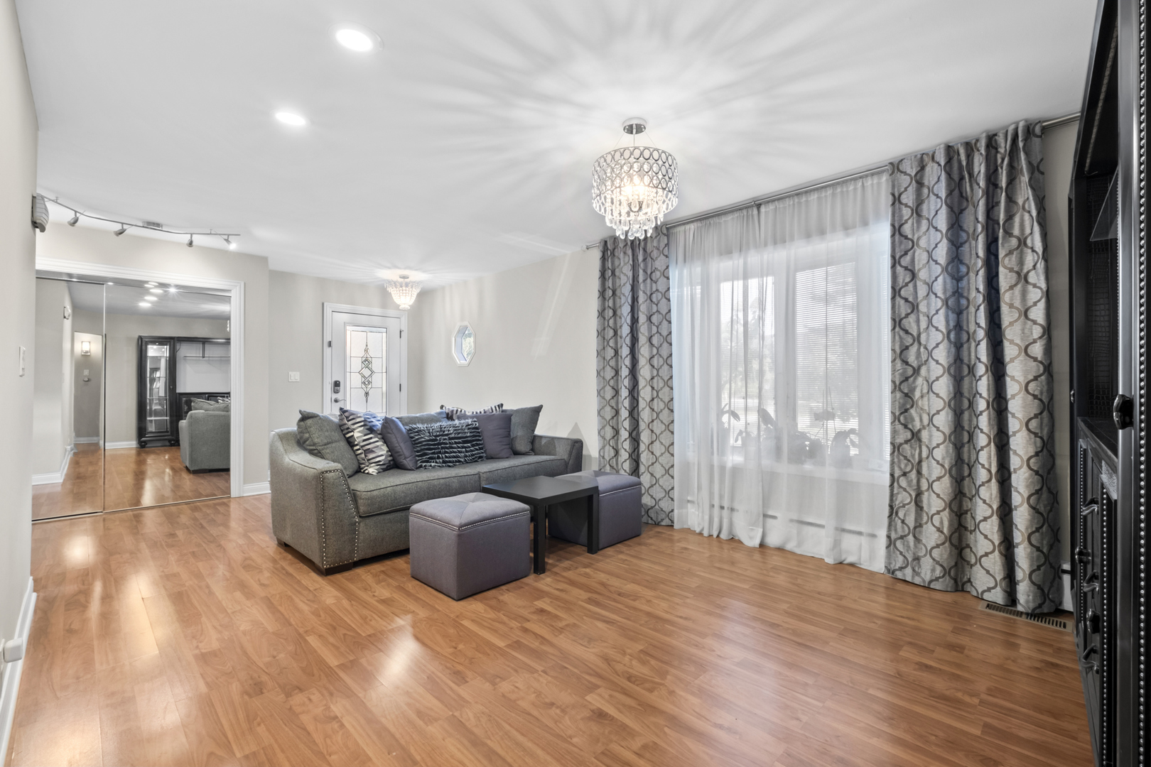 3952 Oak Avenue, Northbrook, IL 60062