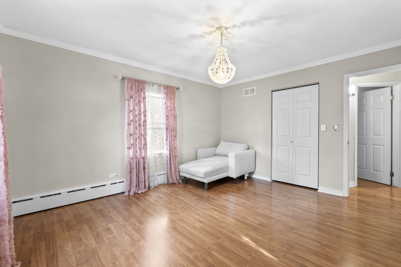 3952 Oak Avenue, Northbrook, IL 60062