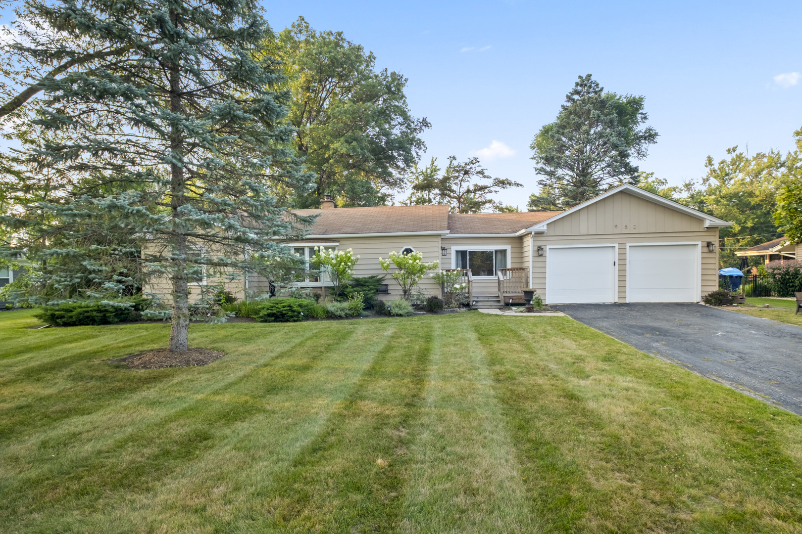 3952 Oak Avenue, Northbrook, IL 60062
