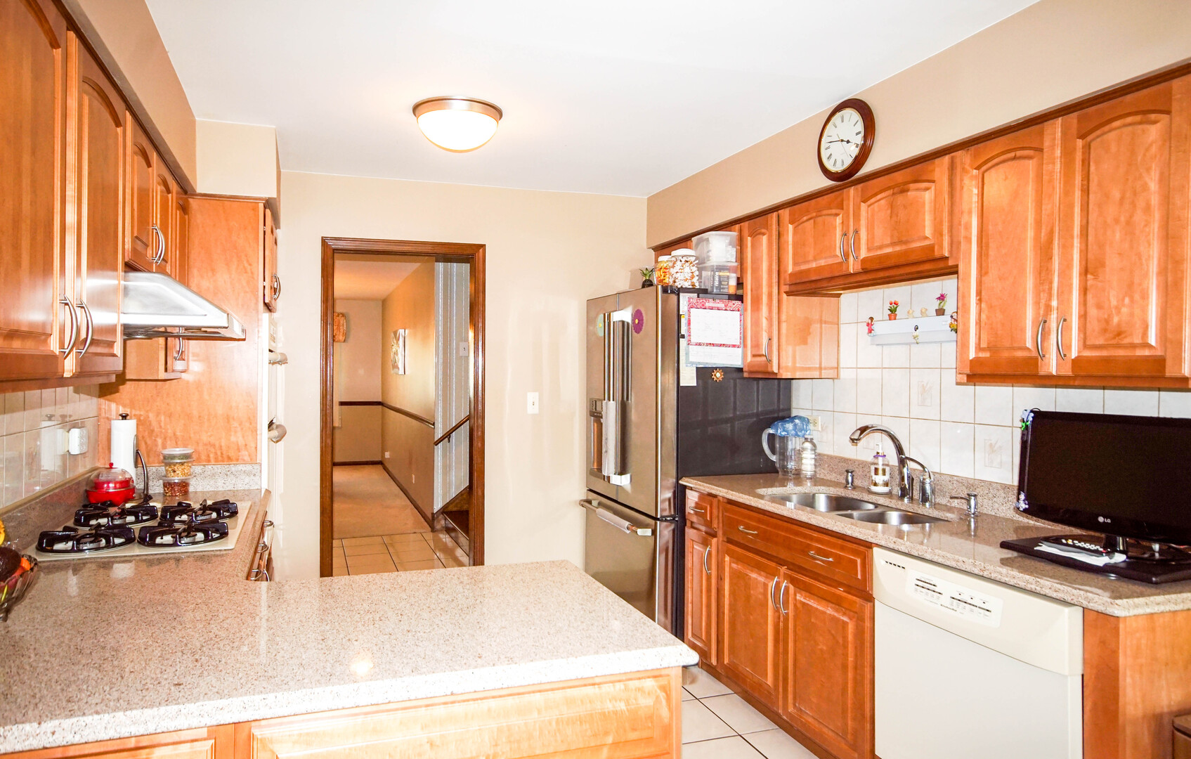 1623 Clemens Road, Darien, IL 60561