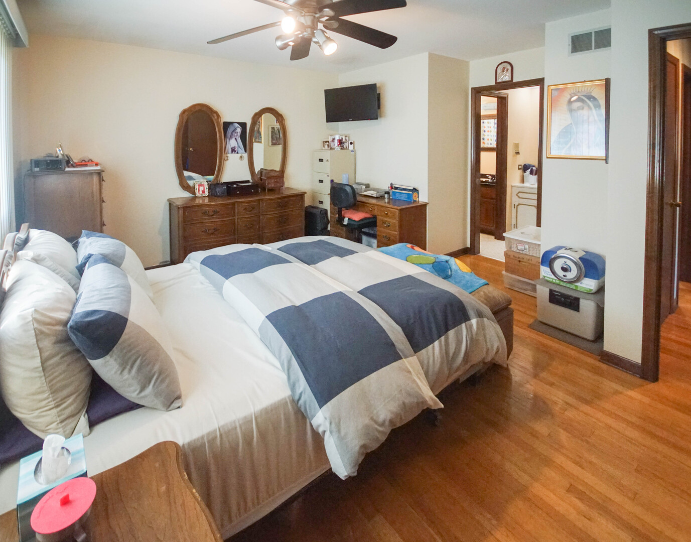 1623 Clemens Road, Darien, IL 60561