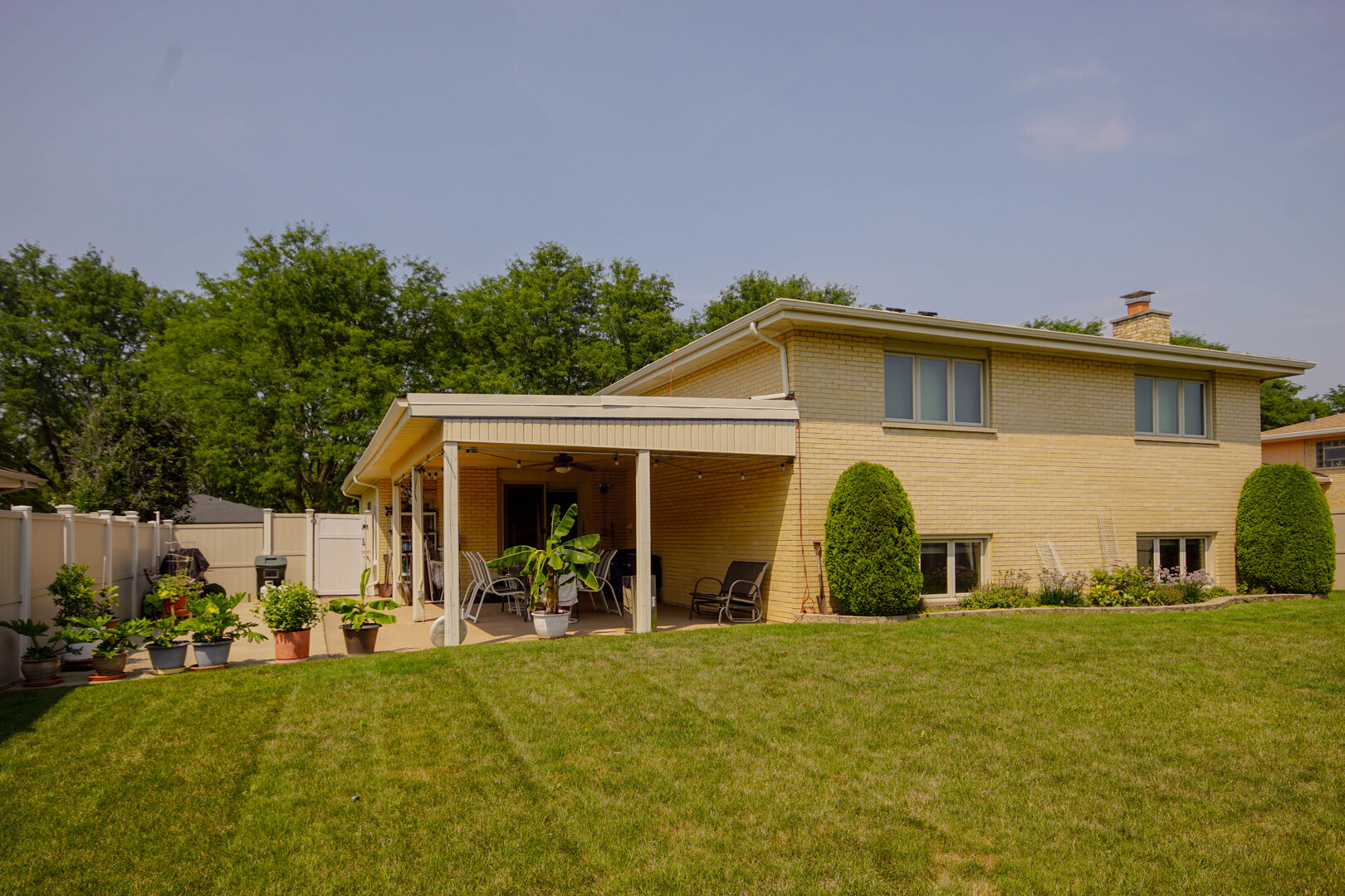 1623 Clemens Road, Darien, IL 60561