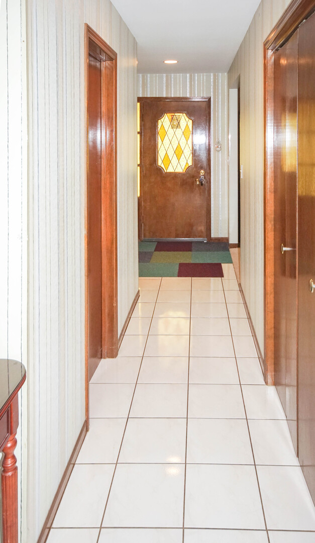 1623 Clemens Road, Darien, IL 60561