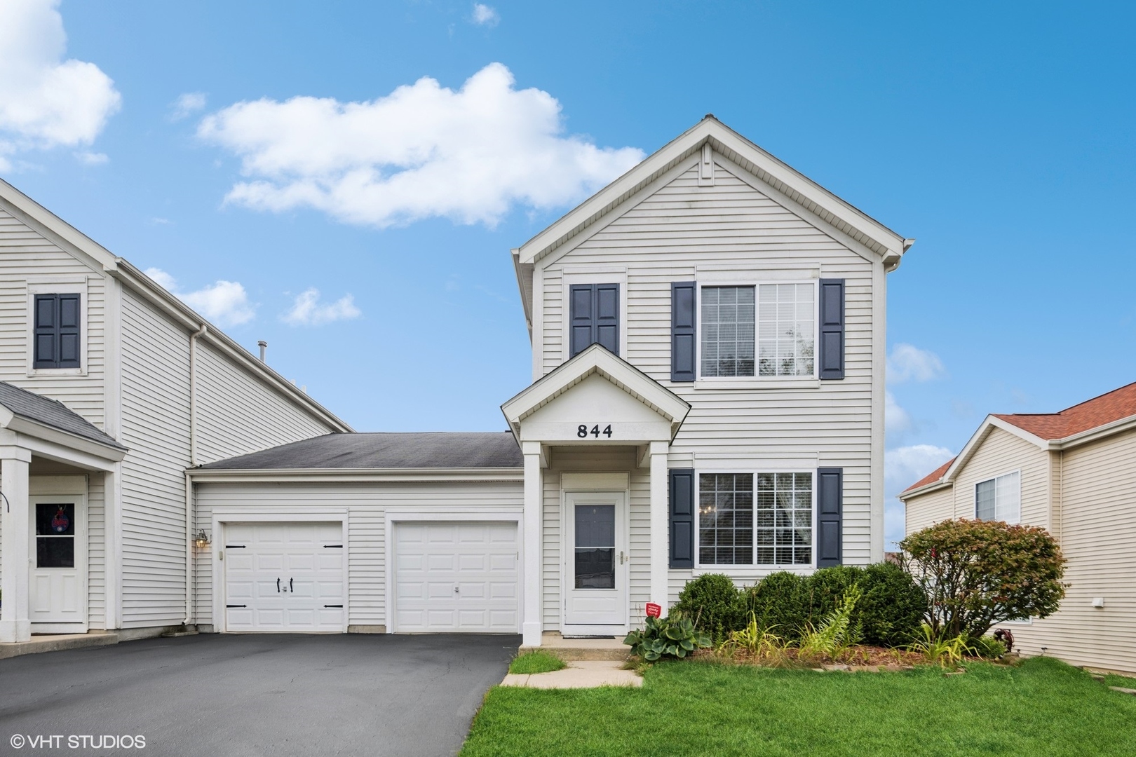 844 Daniel Drive, Minooka, IL 60447