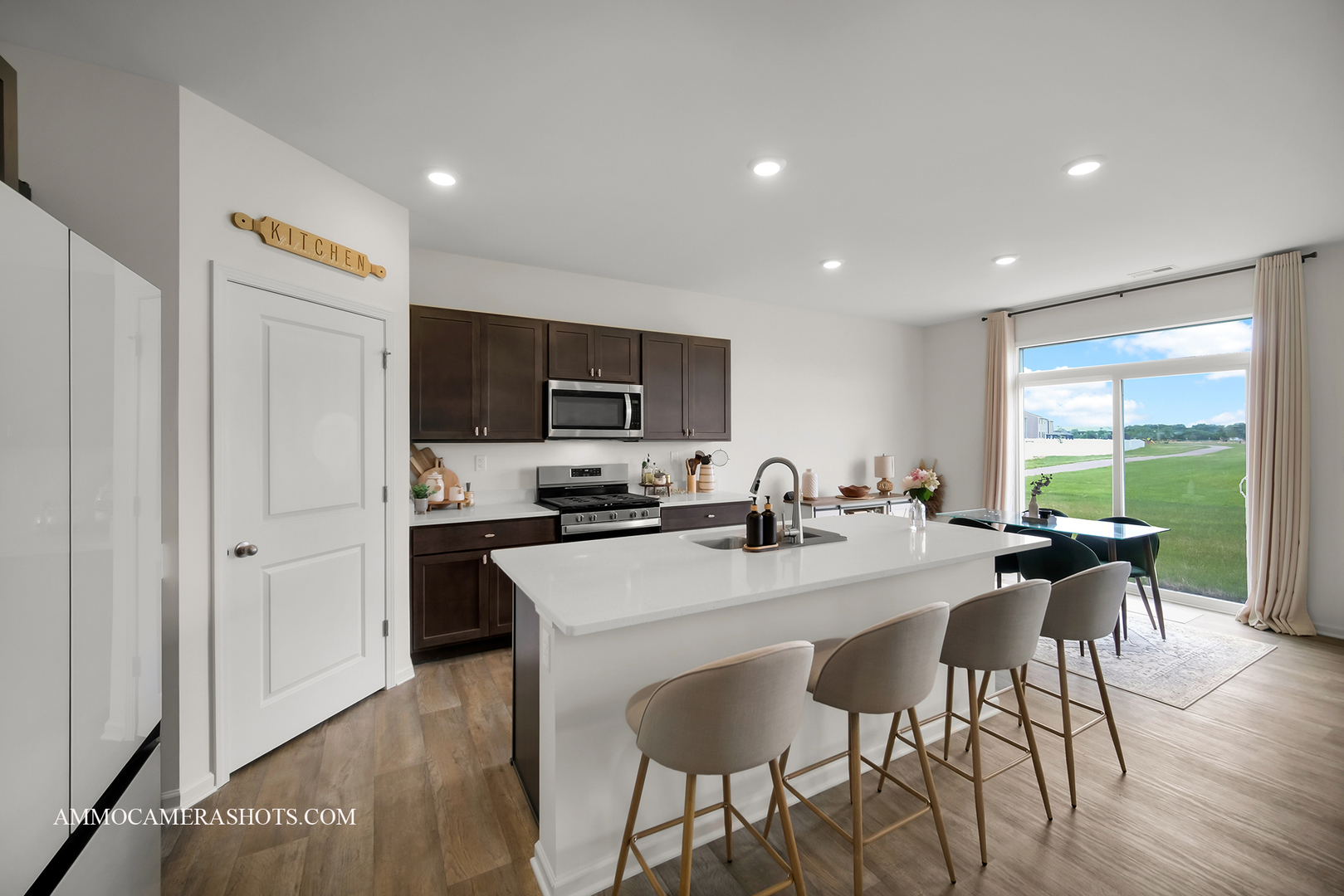3221 Lehman Crossing, Yorkville, IL 60560