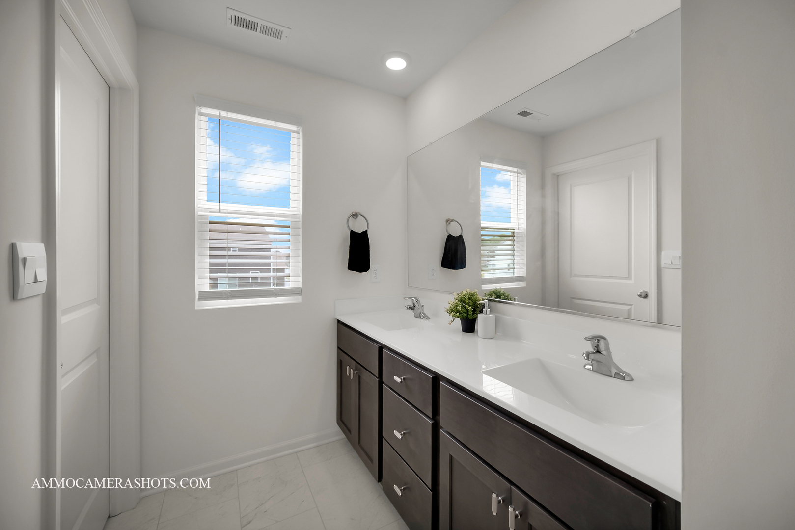 3221 Lehman Crossing, Yorkville, IL 60560