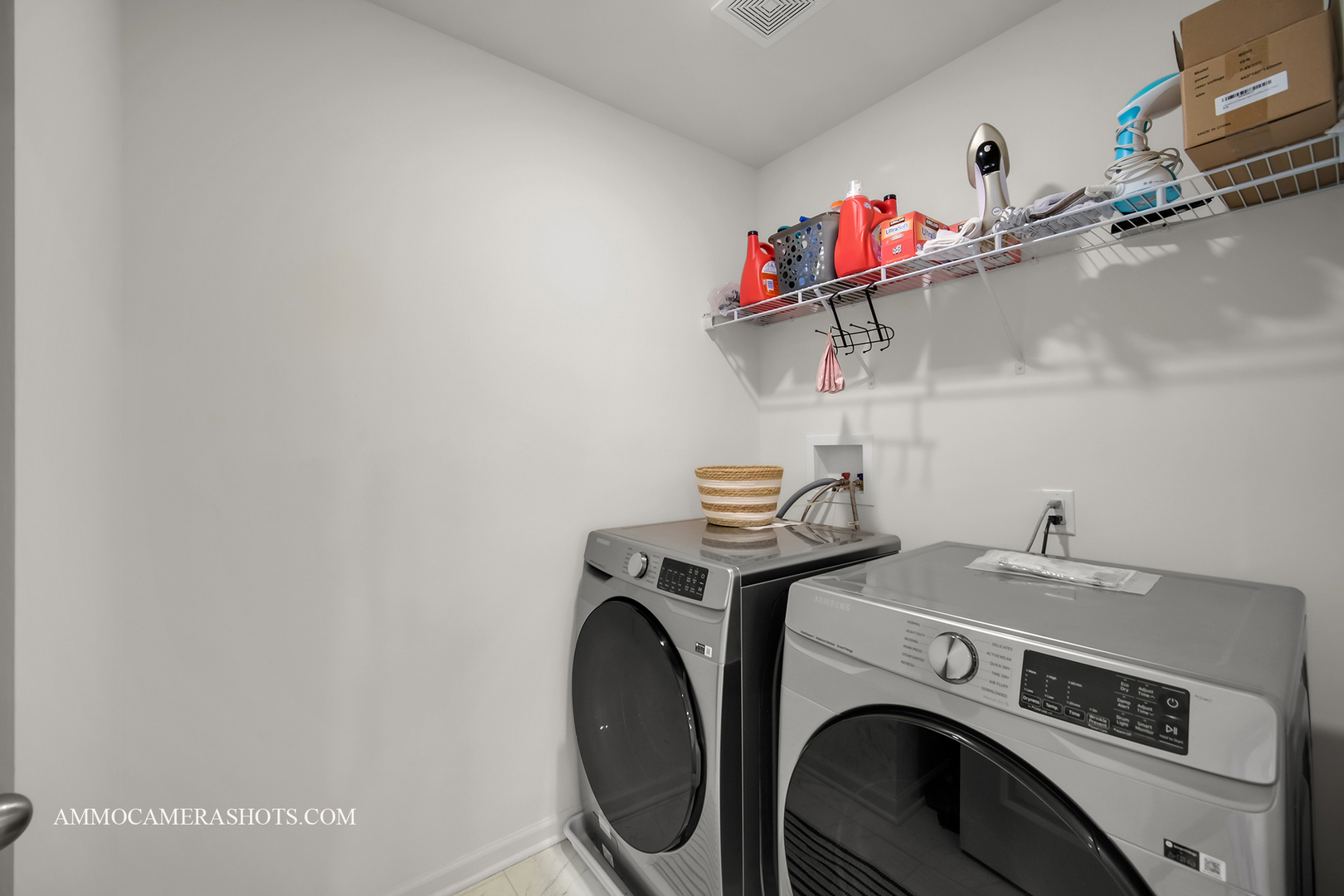 3221 Lehman Crossing, Yorkville, IL 60560