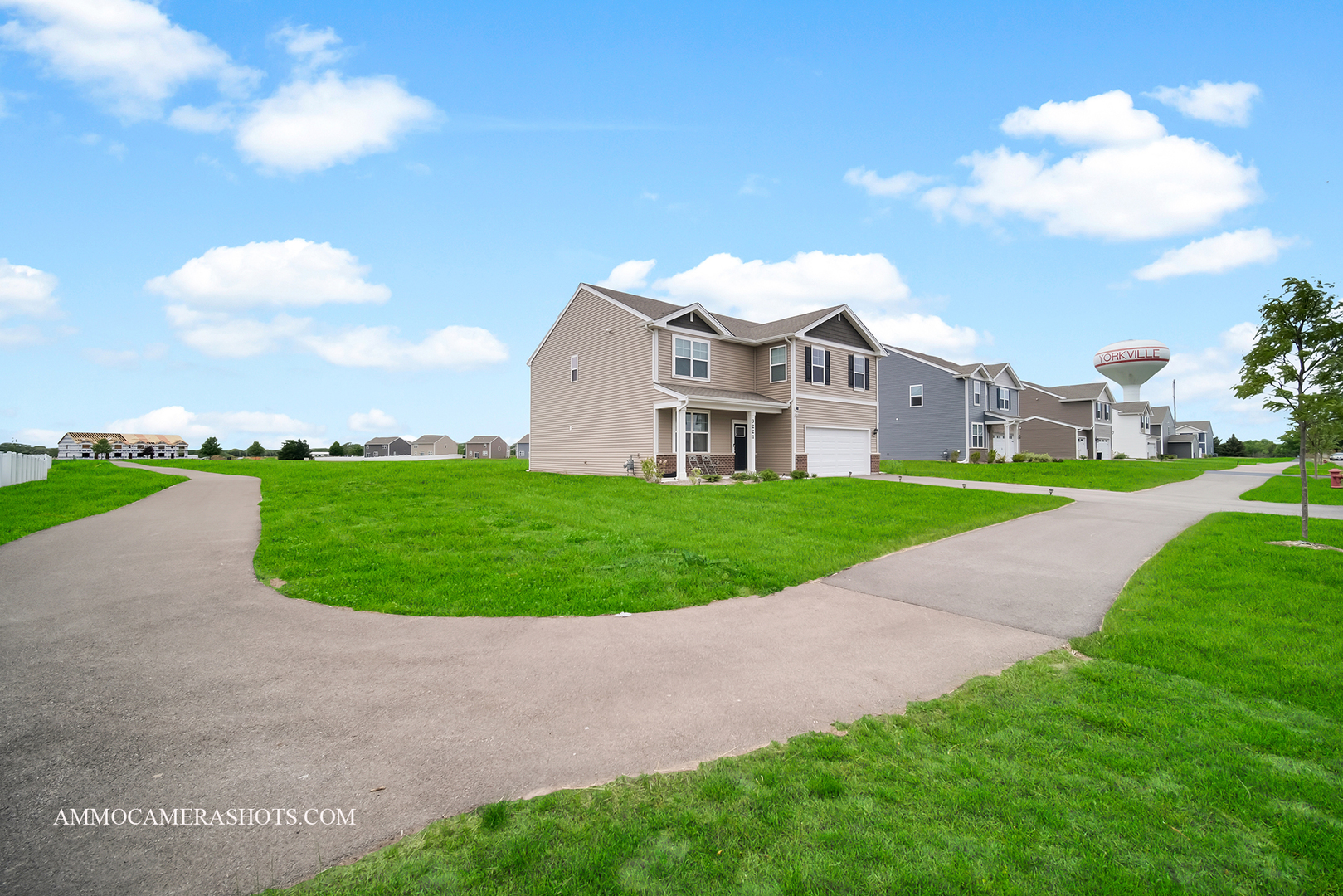 3221 Lehman Crossing, Yorkville, IL 60560