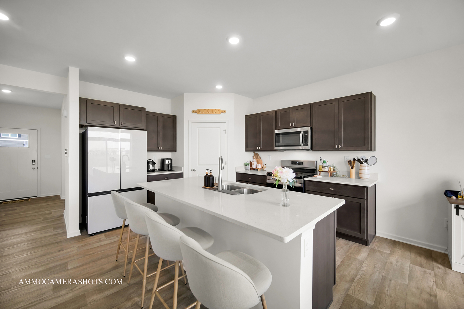 3221 Lehman Crossing, Yorkville, IL 60560
