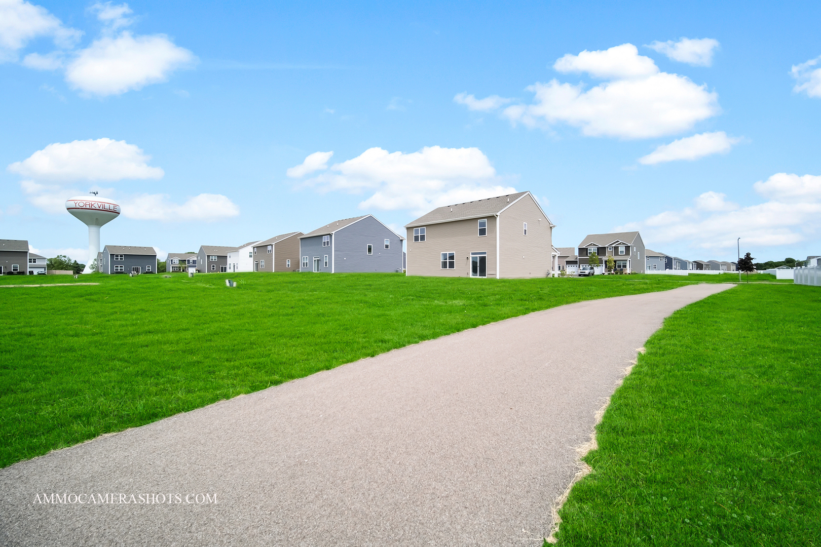 3221 Lehman Crossing, Yorkville, IL 60560