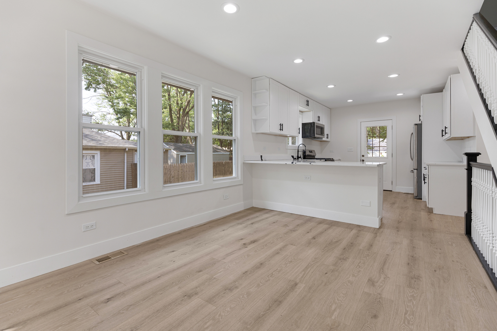 9336 Tulley Avenue, Oak Lawn, IL 60453