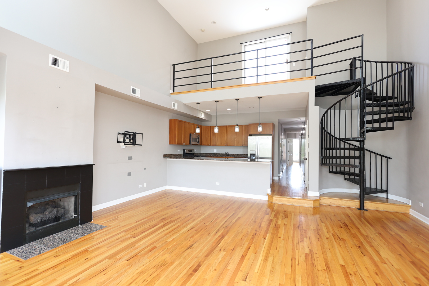 815 S WESTERN Avenue #4, Chicago, IL 60612