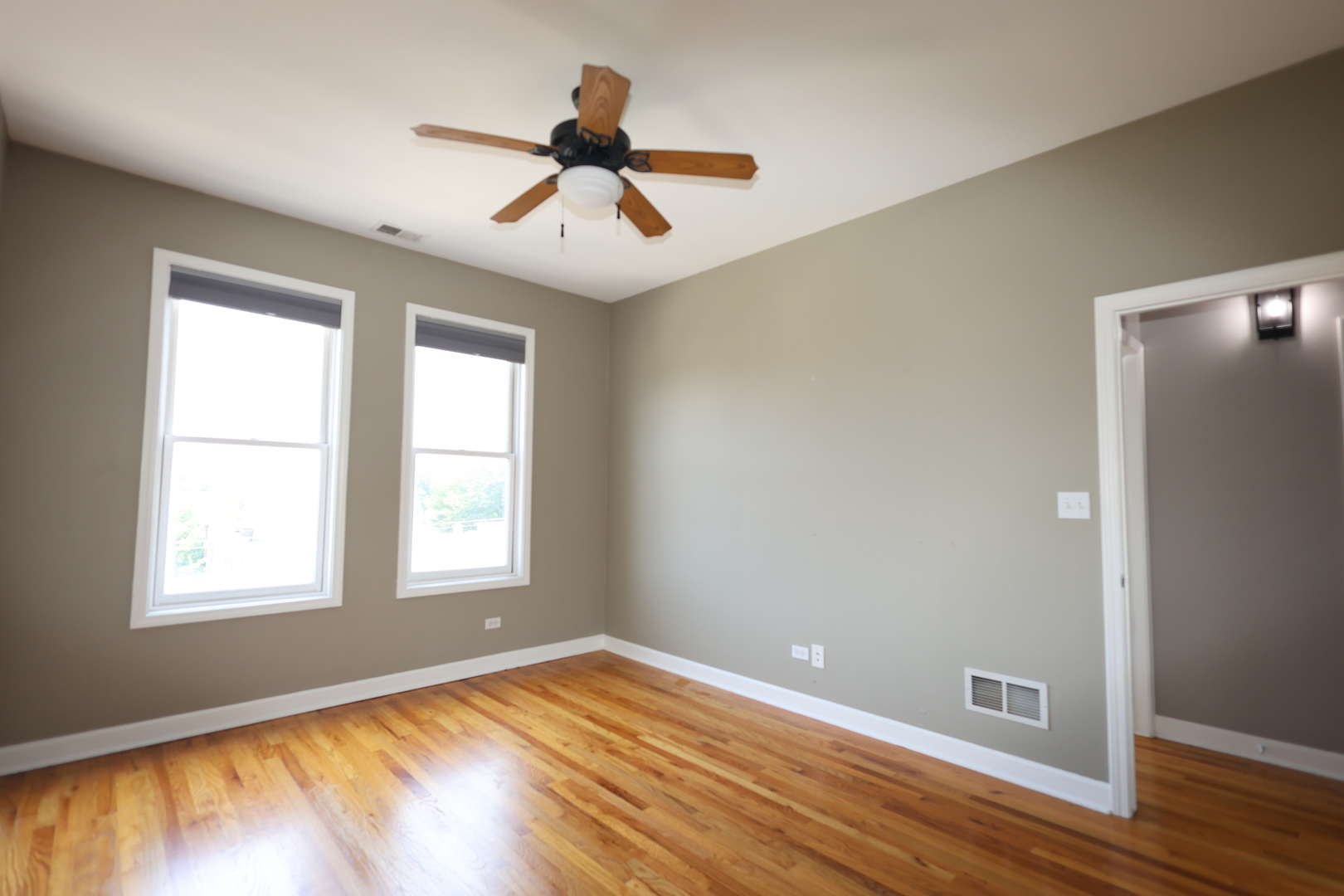 815 S WESTERN Avenue #4, Chicago, IL 60612