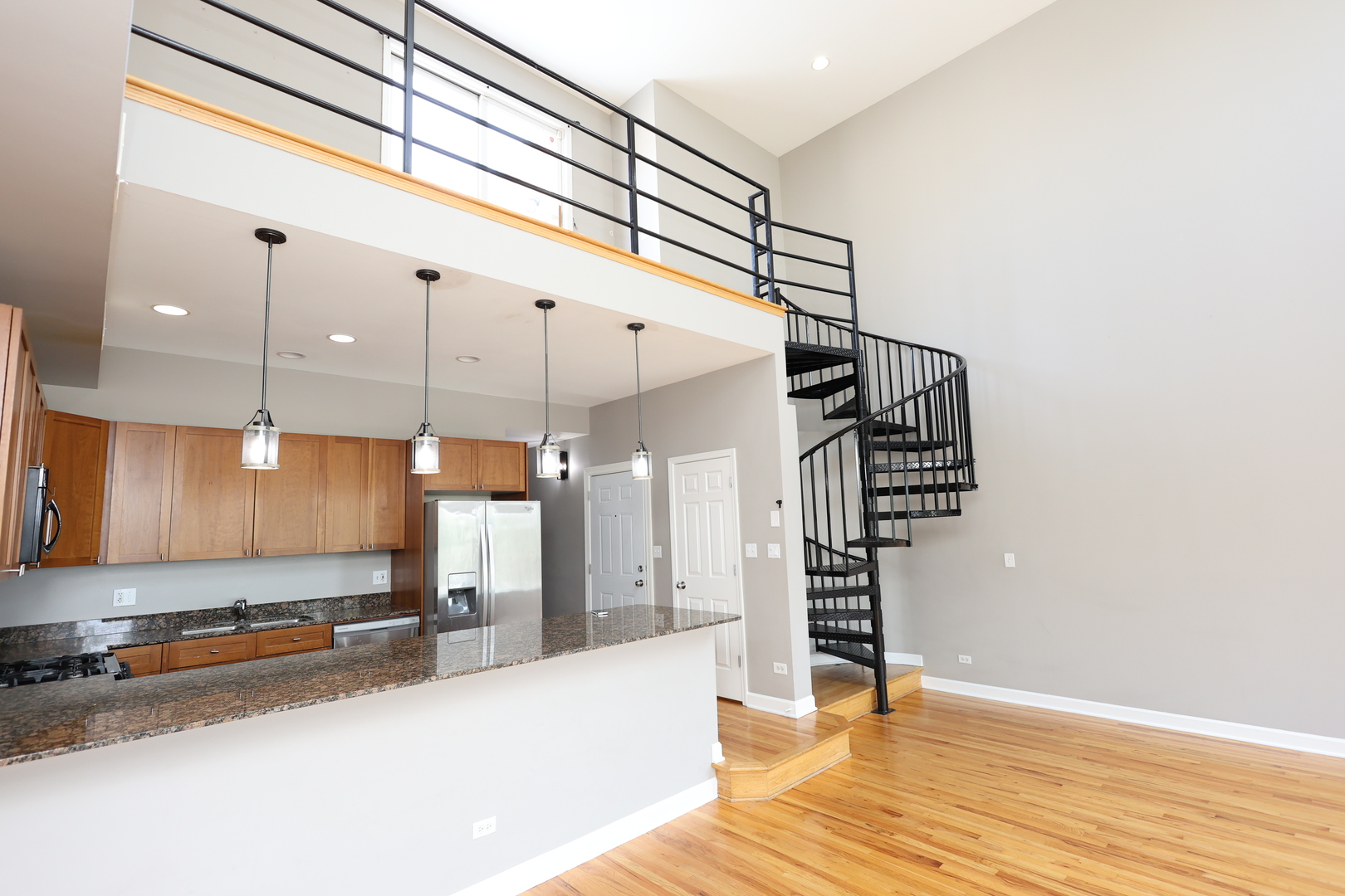 815 S WESTERN Avenue #4, Chicago, IL 60612