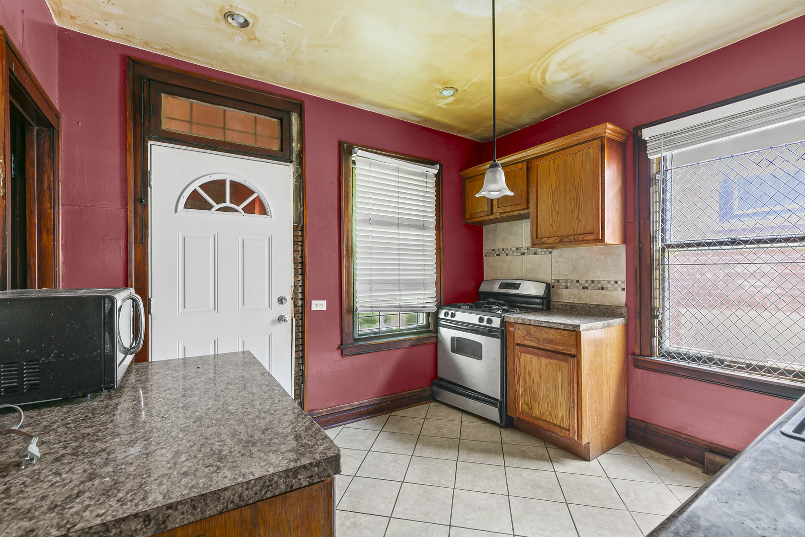 6837 S Michigan Avenue, Chicago, IL 60637