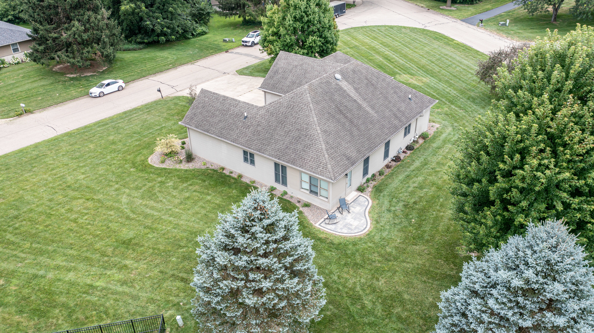815 Saxon Drive, Princeton, IL 61356
