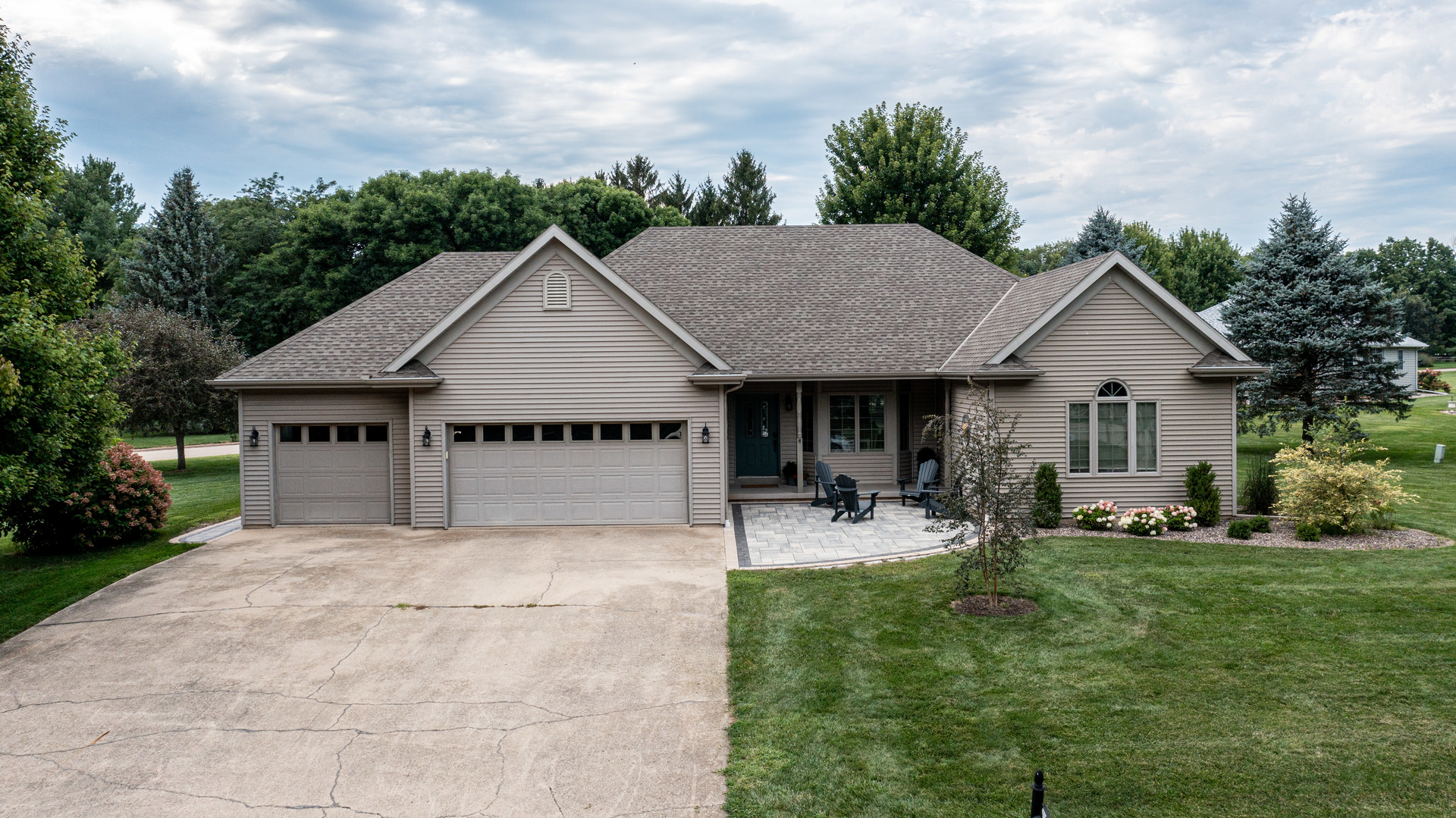 815 Saxon Drive, Princeton, IL 61356